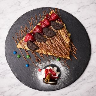 Crêpe le duo fraise-Oreo