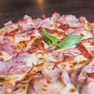 Pizza charcuterie 2P