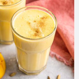Mango lassi