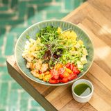 Poke Bowl (Saumon ou Gambas)