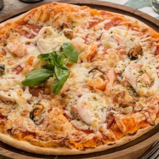 Pizza fruit de mer