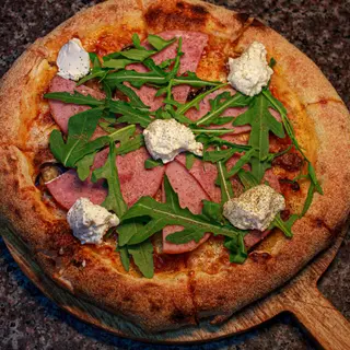 Pizza charcuterie
