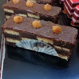 Cake dame