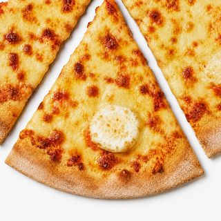 PIZZA 4 FROMAGES