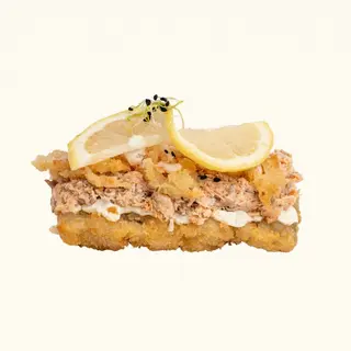 Sushi Pizza Fruit De Mer