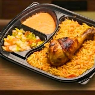 طبق رز مندي مدخن اصلي (مع پيلون دجاج)