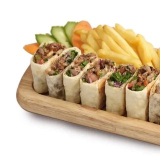 طبق شاورما عربي لحم