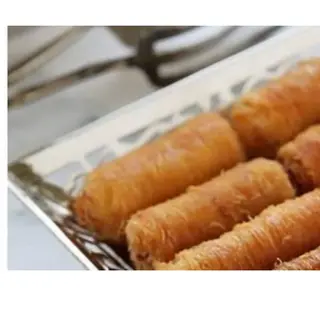 اصابع مبرومة من الكنافة