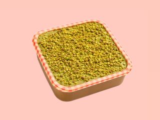 Chocolate Fudge cake  Pistache 