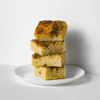 Focaccia fines herbes (part)