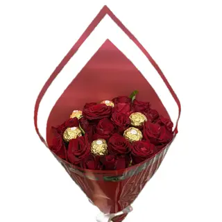 Bouquet 15 fleurs et 6 ferrero