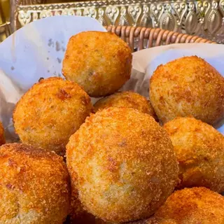BOMBAS CHEDDAR