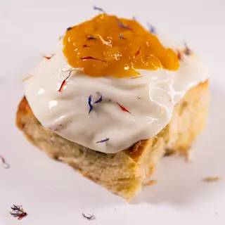 Cinnamon Roll Mangue