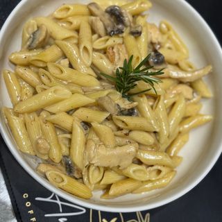 Penne Alfredo au poulet