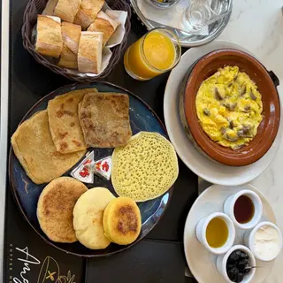 Petit-Déjeuner Marocain