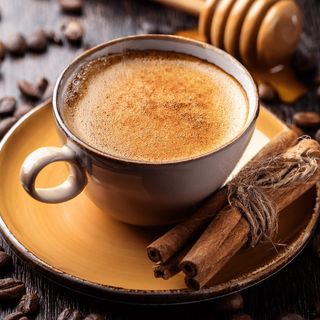 Lait au café au cannelle+boissons d'eau 33cl