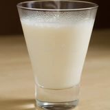 Lait chaud +boissons d'eau 33cl