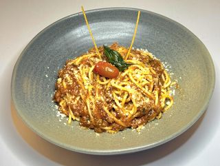 BOLOGNESE