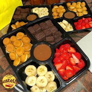 Box Gourmande Mini Pancakes & Brownies – Banane, Fraise & Nutella