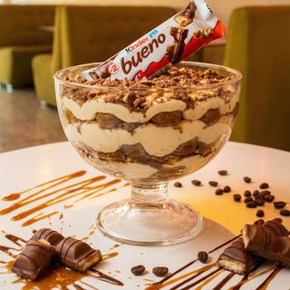 Tiramisu Kinder Bueno