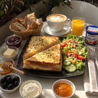 Petit Déjeuner Traditionnel