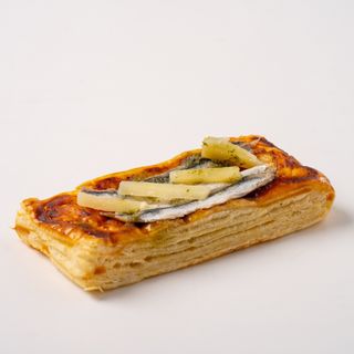 Tarte fine aux anchois