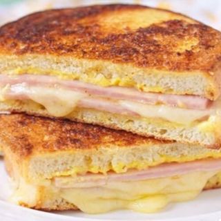 TOAST DINDE ET FROMAGE 