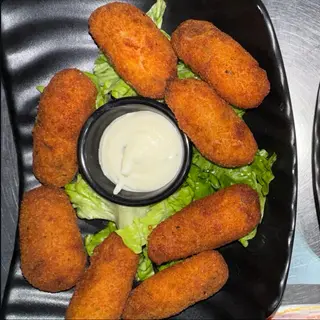 Croquettes Poisson De La Maison (8 Piece)