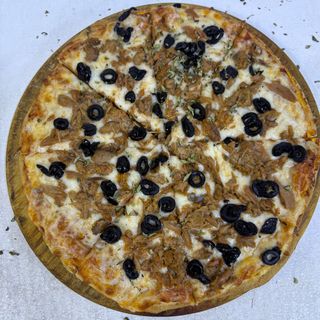 Medium pizza thon