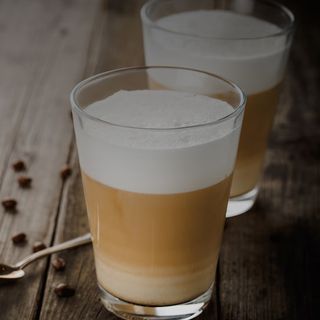 Café Au Lait (قهوة بالحليب)