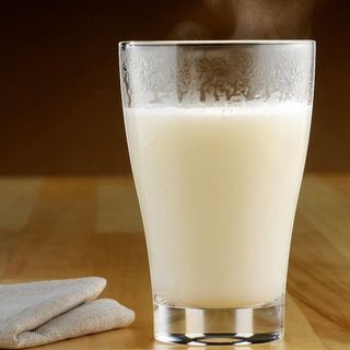 Lait chaud (حليب ساخن)