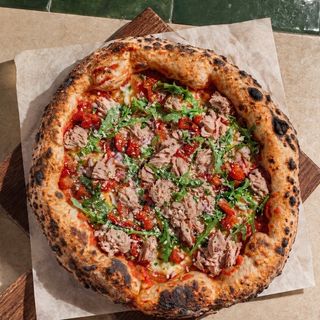 Pizza Tonno
