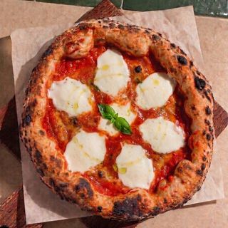 Pizza Margherita
