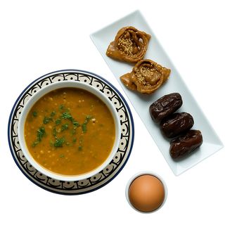 Hrira marocain +chebakia+tmar+œuf mslouka