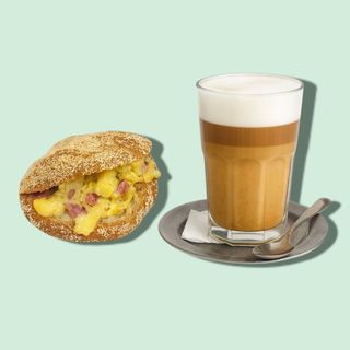 Mhiricha omelette luncheon fromage rouge + café nes nes kbira