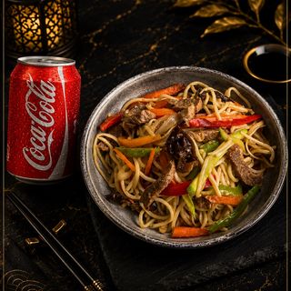 Wok poulet +soda