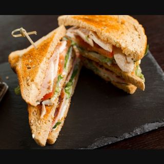 Club Sandwich Au Poulet