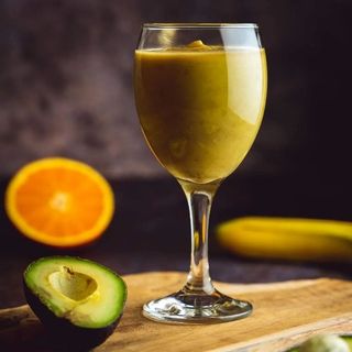 Jus d'avocat avec jus d'orange Bein glacé 