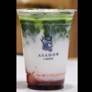 Strawberry oat milk matcha 