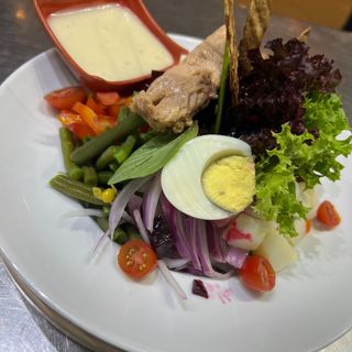 Salade niçoise