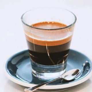 Espresso + eau 