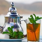 Thé à la menthe + eau