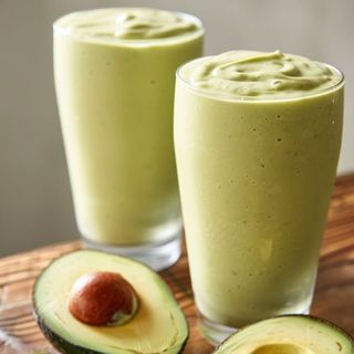 Jus d'avocat au lait 