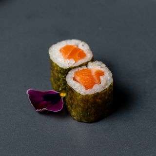 Maki Saumon (8pcs)