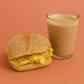 Mhiricha omelette luncheon + Café au lait 