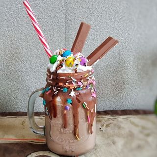 FreakShake kitkat
