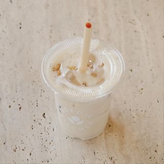 Orange blossom latte