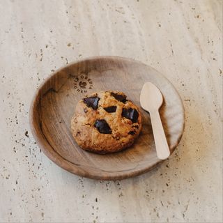 Chocolate-chip cookie