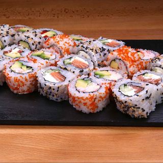 Assortiment de Sushis 32 pièces