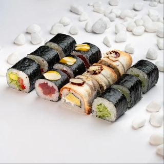 Assortiment de Sushis 12 pièces